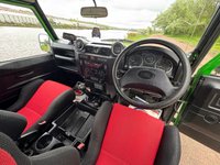 USED 2007 57 LAND ROVER DEFENDER 2.4 TDCi Pickup 2dr Diesel Manual 4WD SWB Euro 4 (122 bhp) **VIPER GREEN**CUSTOM EXHAUST**REAR ROLL CAGE**