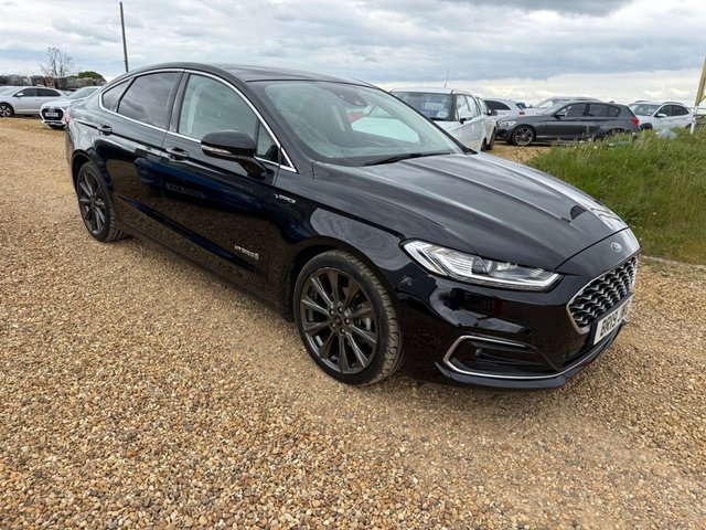 2019 FORD MONDEO 2.0 TIVCT VIGNALE SALOON 4DR PETROL HYBRID CVT 6SPD EURO 6 S... photo
