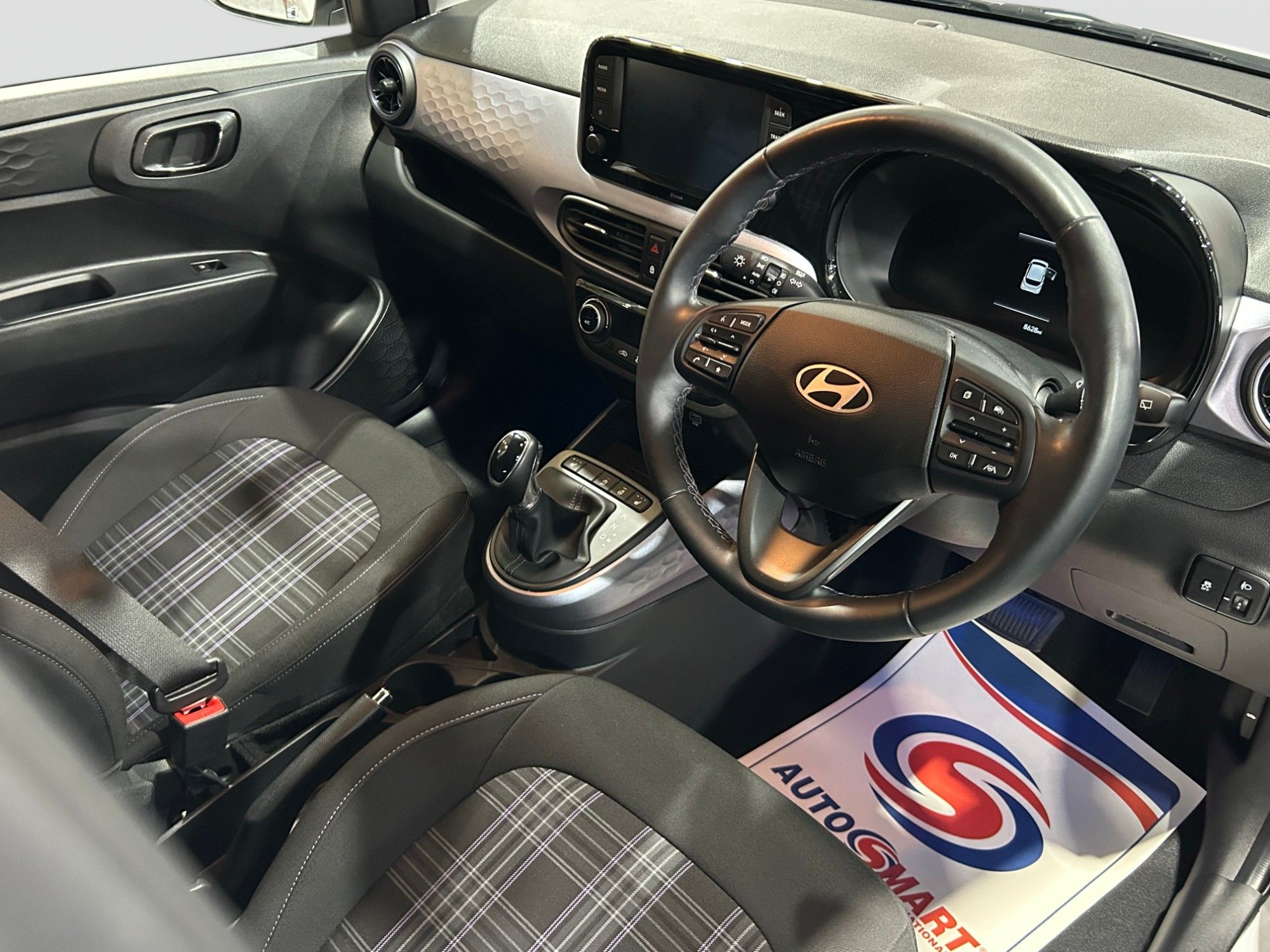 USED 2024 24 HYUNDAI I10 1.0 Premium Hatchback 5dr Petrol Auto Euro 6 (s/s) (67 ps) 