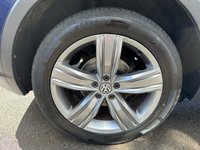 USED 2017 17 VOLKSWAGEN TIGUAN 2.0 TDI BlueMotion Tech SEL SUV 5dr Diesel Manual 4Motion Euro 6 (s/s) (150 ps) 