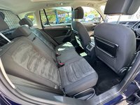 USED 2017 17 VOLKSWAGEN TIGUAN 2.0 TDI BlueMotion Tech SEL SUV 5dr Diesel Manual 4Motion Euro 6 (s/s) (150 ps) 