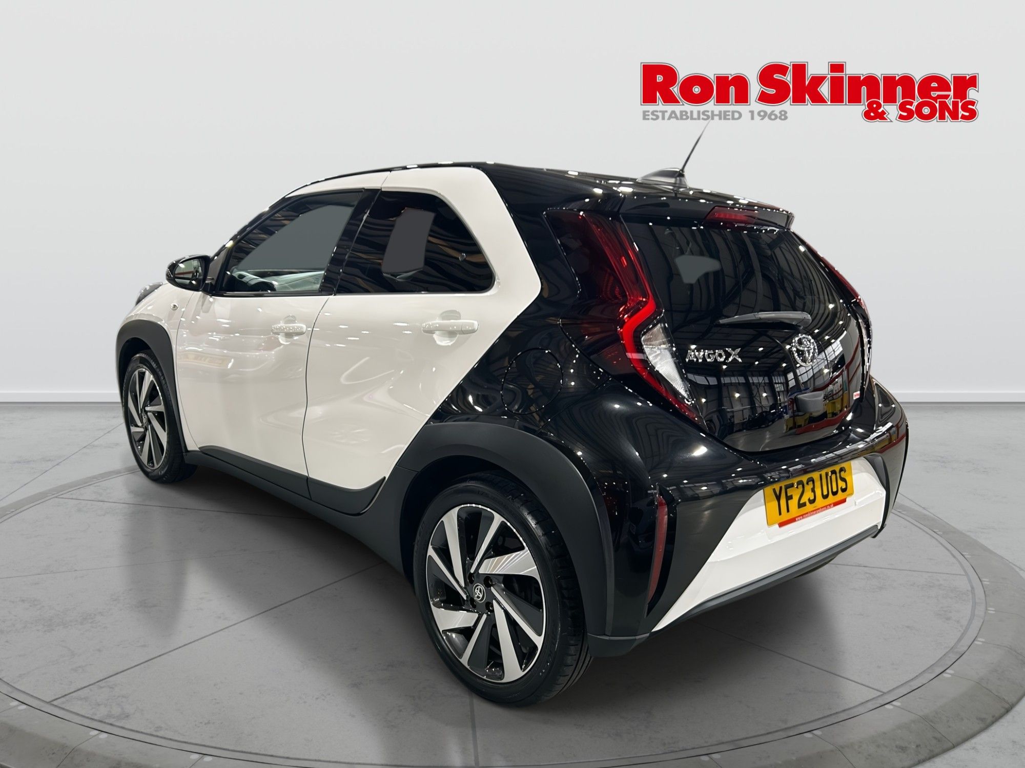 USED 2023 23 TOYOTA AYGO X 1.0 VVT-i Edge Hatchback 5dr Petrol x-shift Euro 6 (s/s) (72 ps) 