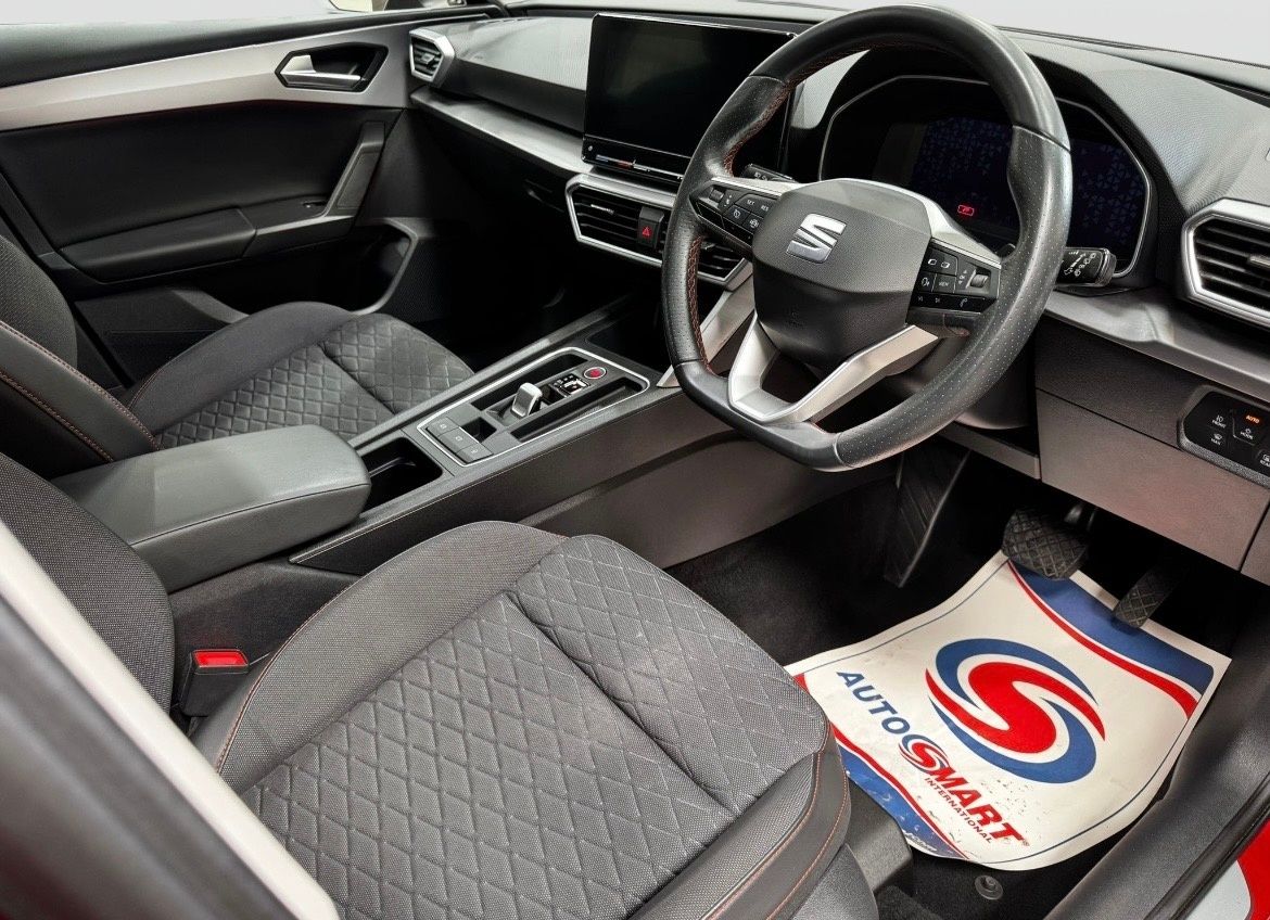 USED 2022 72 SEAT LEON 1.5 eTSI MHEV FR Hatchback 5dr Petrol Hybrid DSG Euro 6 (s/s) (150 ps) 