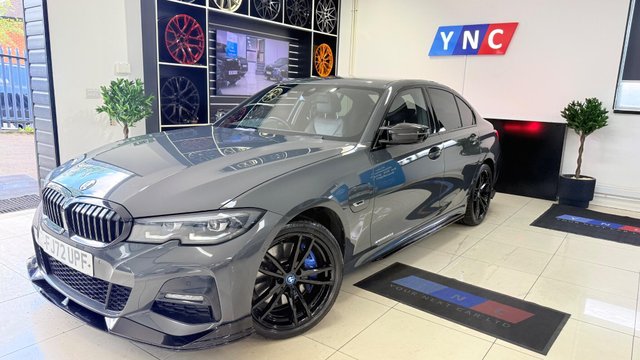 View our BMW 3 SERIES