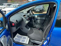 USED 2011 61 PEUGEOT 107 1.0 12V Urban Euro 5 5dr Â£20 TAX+MOT MAY 2027+LADY OWNR
