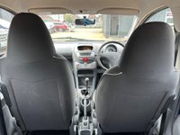 USED 2011 61 PEUGEOT 107 1.0 12V Urban Euro 5 5dr Â£20 TAX+MOT MAY 2027+LADY OWNR