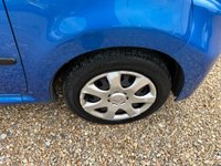 USED 2011 61 PEUGEOT 107 1.0 12V Urban Euro 5 5dr Â£20 TAX+MOT MAY 2027+LADY OWNR