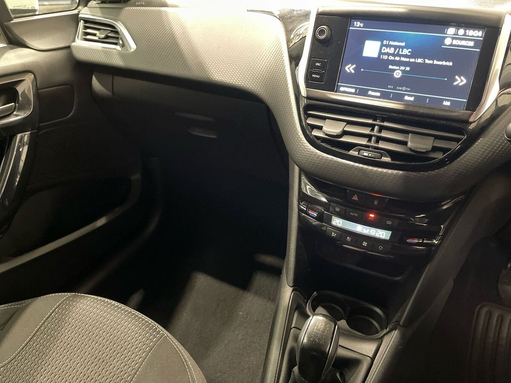 USED 2019 69 PEUGEOT 208 1.2 PureTech Tech Edition Hatchback 5dr Petrol Manual Euro 6 (s/s) (82 ps) Reverse Camera