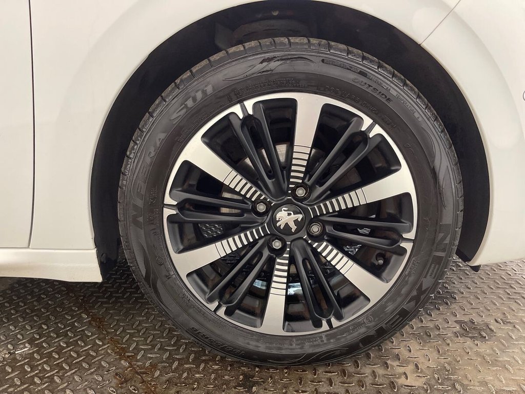 USED 2019 69 PEUGEOT 208 1.2 PureTech Tech Edition Hatchback 5dr Petrol Manual Euro 6 (s/s) (82 ps) Reverse Camera