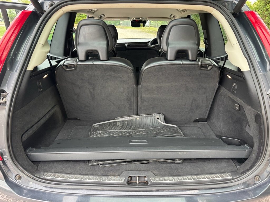 USED 2018 68 VOLVO XC90 2.0 D5 PowerPulse Momentum Pro SUV 5dr Diesel Auto 4WD Euro 6 (s/s) (235 ps) &pound;ZERO DEPOSIT FINANCE