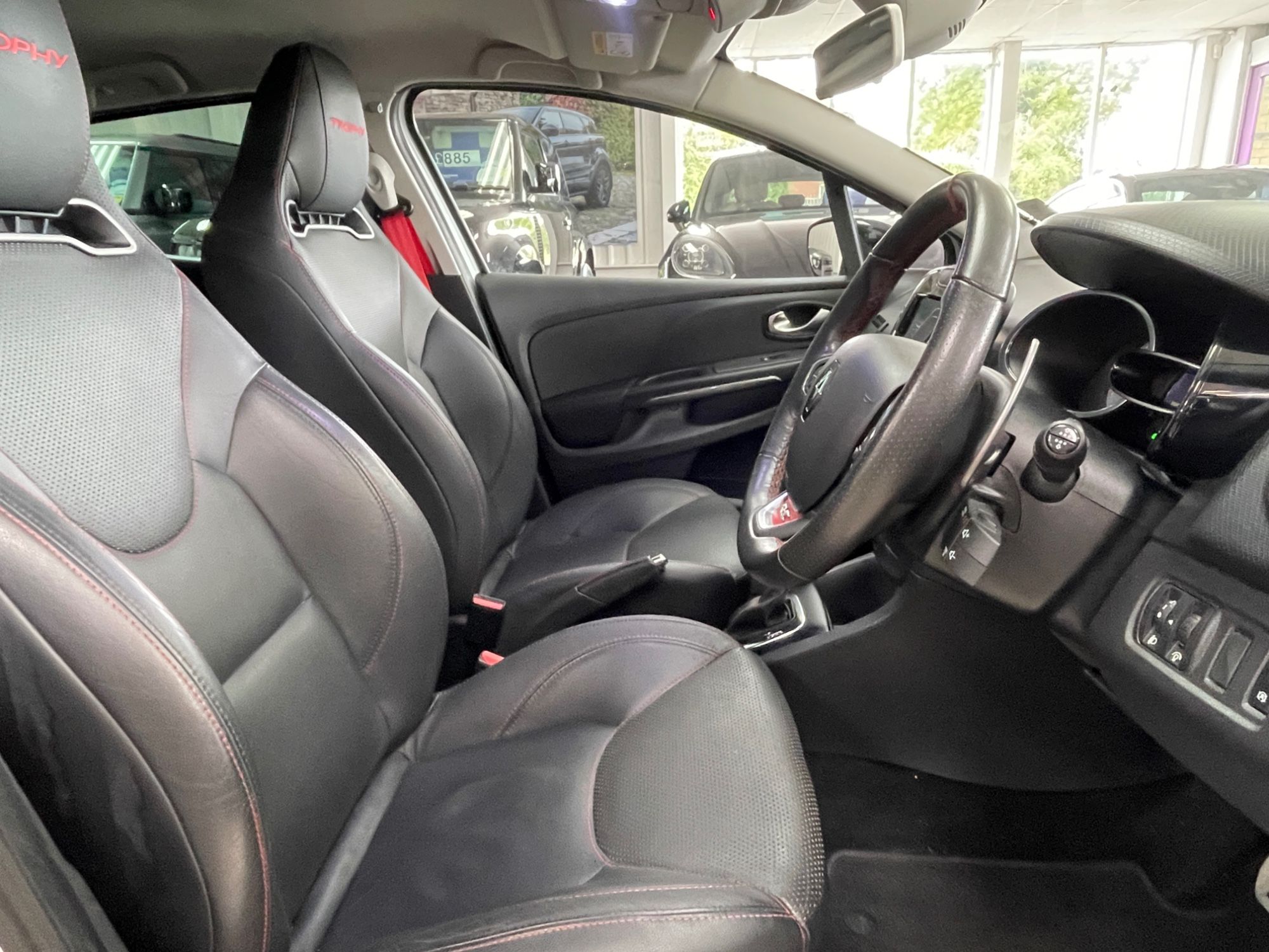 USED 2015 65 RENAULT CLIO 1.6 TCe Renaultsport Nav Trophy Hatchback 5dr Petrol Auto Euro 6 (s/s) (220 ps) 
