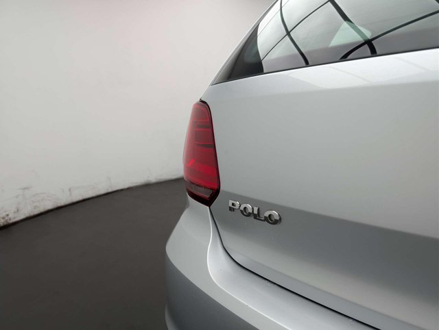 USED 2015 15 VOLKSWAGEN POLO 1.2 Polo SE TSi 5dr CLICK+COLLECT / HOME DELIVERY