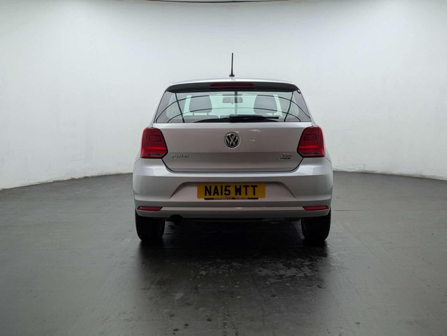 USED 2015 15 VOLKSWAGEN POLO 1.2 Polo SE TSi 5dr CLICK+COLLECT / HOME DELIVERY