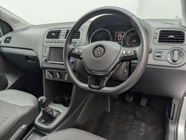 USED 2015 15 VOLKSWAGEN POLO 1.2 Polo SE TSi 5dr CLICK+COLLECT / HOME DELIVERY