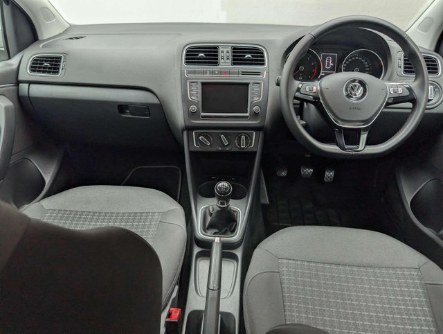 USED 2015 15 VOLKSWAGEN POLO 1.2 Polo SE TSi 5dr CLICK+COLLECT / HOME DELIVERY