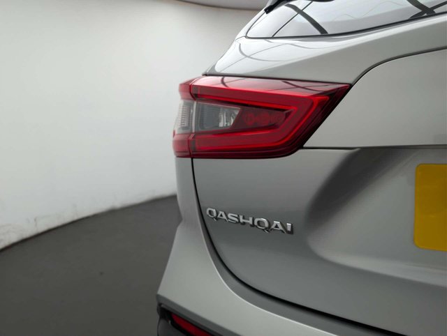 USED 2020 69 NISSAN QASHQAI 1.3 Qashqai Acenta Premium DiG-T 5dr CLICK+COLLECT / HOME DELIVERY