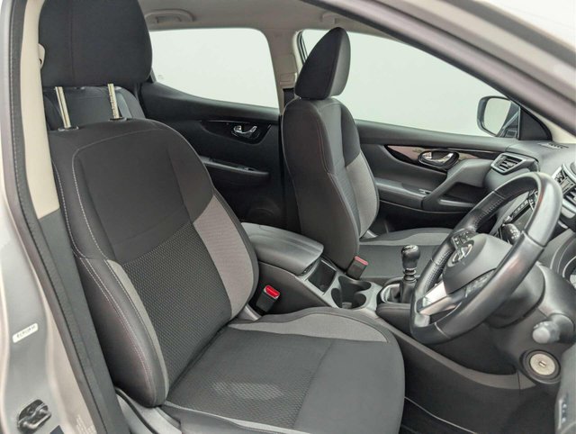 USED 2020 69 NISSAN QASHQAI 1.3 Qashqai Acenta Premium DiG-T 5dr CLICK+COLLECT / HOME DELIVERY