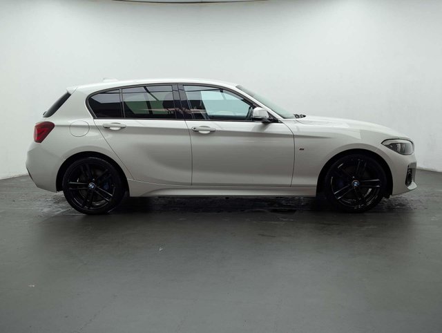 USED 2018 68 BMW 1 SERIES 1.5 118i M Sport Shadow Edition 5dr CLICK+COLLECT / HOME DELIVERY