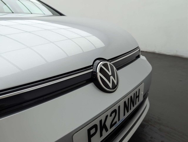 USED 2021 21 VOLKSWAGEN GOLF 1.0 Golf Life TSi 5dr CLICK+COLLECT / HOME DELIVERY