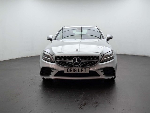 USED 2019 19 MERCEDES-BENZ C-CLASS 1.5 C 200 AMG Line Auto 2dr CLICK+COLLECT / HOME DELIVERY