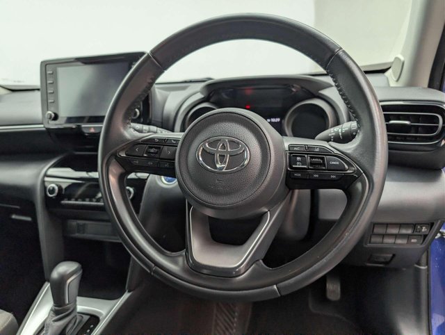 USED 2022 72 TOYOTA YARIS CROSS 1.5 Yaris Cross Icon HEV Auto 5dr CLICK+COLLECT / HOME DELIVERY