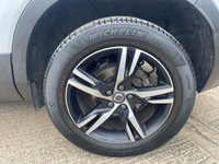 USED 2021 21 VOLVO XC40 1.5 T3 R-Design SUV 5dr Petrol Auto Euro 6 (s/s) (163 ps) 
