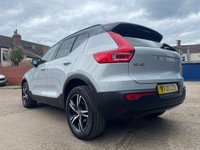 USED 2021 21 VOLVO XC40 1.5 T3 R-Design SUV 5dr Petrol Auto Euro 6 (s/s) (163 ps) 