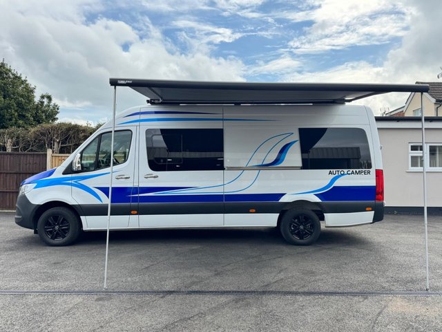 View our MERCEDES-BENZ SPRINTER