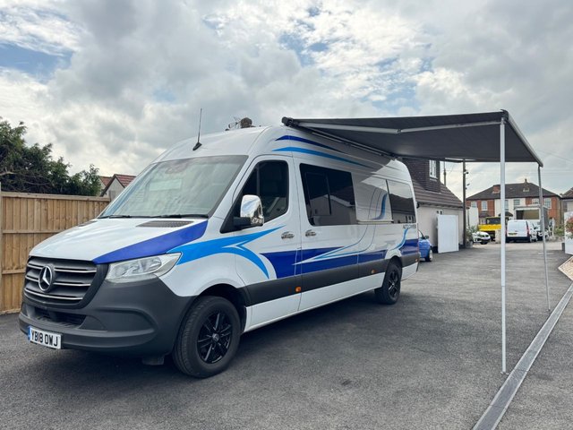 View our MERCEDES-BENZ SPRINTER