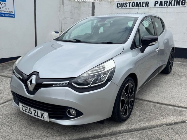View our Renault Clio 1.5 dCi Dynamique MediaNav Hatchback 5dr Diesel Manual Euro 5 (s/s) (90 ps)