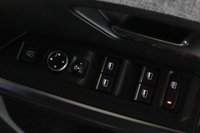 USED 2024 74 PEUGEOT E-3008 73kWh GT Auto 5dr 