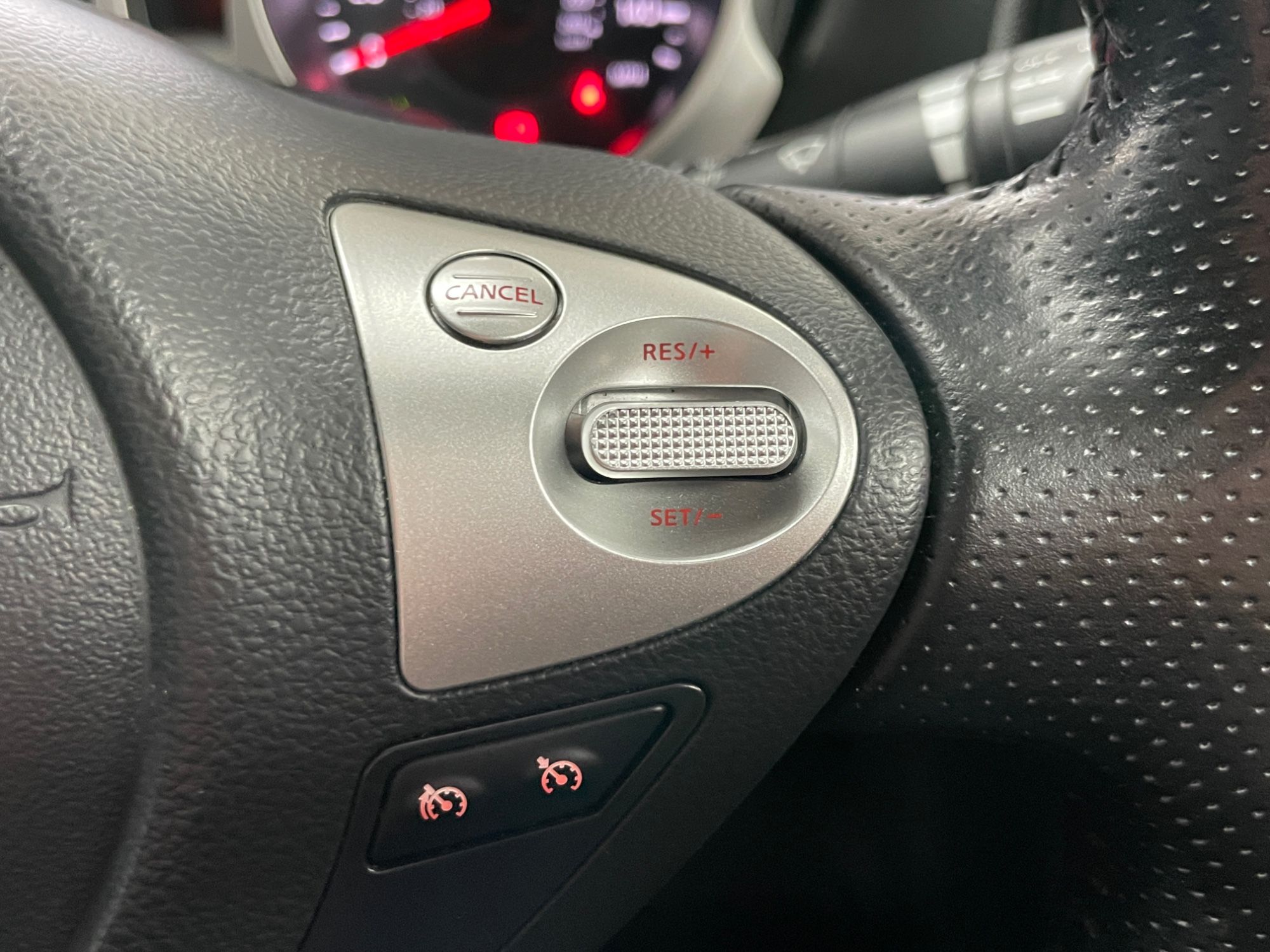 USED 2016 66 NISSAN JUKE 1.5 dCi Tekna SUV 5dr Diesel Manual Euro 6 (s/s) (110 ps) 