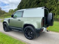 USED 2024 24 LAND ROVER DEFENDER 3.0 D250 MHEV HARD TOP BLACK PACK 22' ALLOYS ONE OWNER STUNNING EXAMPLE  DEPLOYABLE TOW-BAR VIRTUAL COCKPIT HEATED SEATS 22" ALLOYS