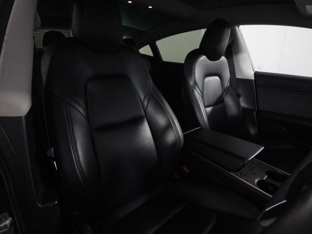 USED 2020 20 TESLA Model 3 Standard Range Plus Saloon 4dr Electric Auto RWD (241 bhp) 
