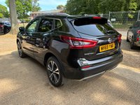 USED 2019 69 NISSAN QASHQAI 1.3 DIG-T N-Connecta SUV 5dr Petrol Manual Euro 6 (s/s) (140 ps) * MIRROR PLAY * PARKING CAMERA * 2 KEYS * GLASS ROOF * FOLDING MIRRORS * FULL NISSAN SERVICE HISTORY *
