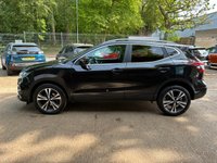 USED 2019 69 NISSAN QASHQAI 1.3 DIG-T N-Connecta SUV 5dr Petrol Manual Euro 6 (s/s) (140 ps) * MIRROR PLAY * PARKING CAMERA * 2 KEYS * GLASS ROOF * FOLDING MIRRORS * FULL NISSAN SERVICE HISTORY *