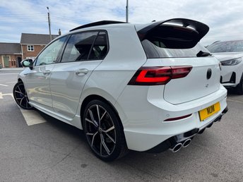 View our VOLKSWAGEN GOLF