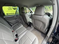 USED 2013 63 PORSCHE CAYENNE DIESEL ESTATE 3.0 TD V6 SUV 5dr Diesel Tiptronic 4WD Euro 5 (s/s) (240 ps) 