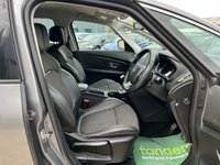 USED 2017 17 RENAULT SCENIC 1.5 dCi Dynamique Nav MPV 5dr Diesel Manual Euro 6 (s/s) (110 ps) - F/S/H - SAT NAV - PART LEATHER - P/SENSORS - BLUETOOTH - CRUISE - &pound;20 ROAD TAX - TIMING BELT & WATER PUMP REPLACED