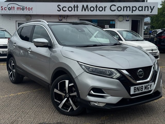 View our Nissan Qashqai range