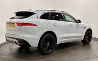 USED 2016 66 JAGUAR F-PACE 3.0 D300 V6 S SUV 5dr Diesel Auto AWD Euro 6 (s/s) (300 ps) Striking Glacier Metaliic , Jet / Pimento Red Full Leather Interior, Cruise Control, Heated Seats , Meridan Sound ,  Power Tailgate, High Specification