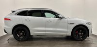 USED 2016 66 JAGUAR F-PACE 3.0 D300 V6 S SUV 5dr Diesel Auto AWD Euro 6 (s/s) (300 ps) Striking Glacier Metaliic , Jet / Pimento Red Full Leather Interior, Cruise Control, Heated Seats , Meridan Sound ,  Power Tailgate, High Specification