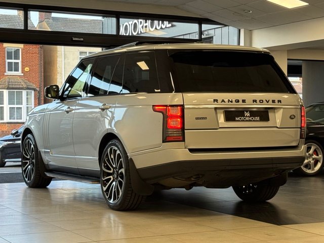 View our LAND ROVER RANGE ROVER