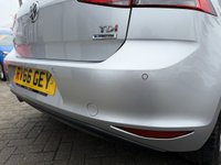 USED 2016 66 VOLKSWAGEN GOLF 1.6 TDI BLUEMOTION TECH MATCH EDITION AUTOMATIC 5dr DSG EURO 6 **SUPER LOW RUNNING COSTS WITH �&pound;20 A YEAR ROAD TAX** * L&C GROUP SHALL BEAT ANY 'WE BUY CARS VALUATION' FOR YOUR PART EXCHANGE *