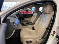 USED 2016 66 JAGUAR XJ 5.0 V8 Autobiography Saloon 4dr Petrol Auto Euro 6 (s/s) (LWB) (510 ps) 