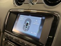 USED 2016 66 JAGUAR XJ 5.0 V8 Autobiography Saloon 4dr Petrol Auto Euro 6 (s/s) (LWB) (510 ps) 