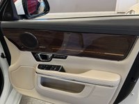 USED 2016 66 JAGUAR XJ 5.0 V8 Autobiography Saloon 4dr Petrol Auto Euro 6 (s/s) (LWB) (510 ps) 