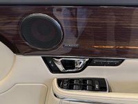 USED 2016 66 JAGUAR XJ 5.0 V8 Autobiography Saloon 4dr Petrol Auto Euro 6 (s/s) (LWB) (510 ps) 