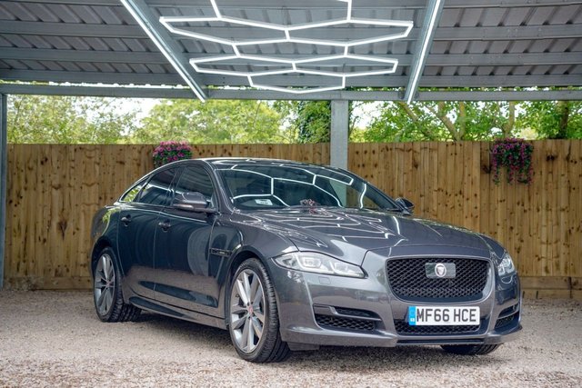 View our JAGUAR XJ