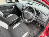 USED 2014 14 DACIA SANDERO STEPWAY 0.9 TCe Laureate Hatchback 5dr Petrol Manual Euro 5 (90 ps) 